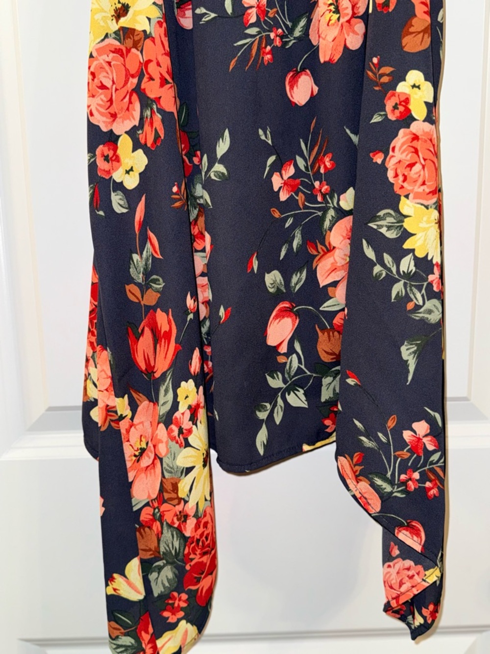 Torrid Floral High-Low Tank (00) - Picture 5 of 8